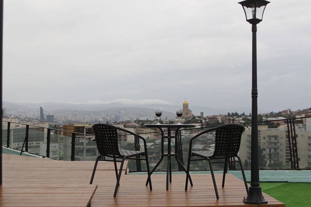 Hotel Grand View In Tbilisi 18/45