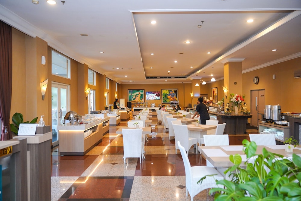 Grand Wahid Hotel Salatiga 47/61