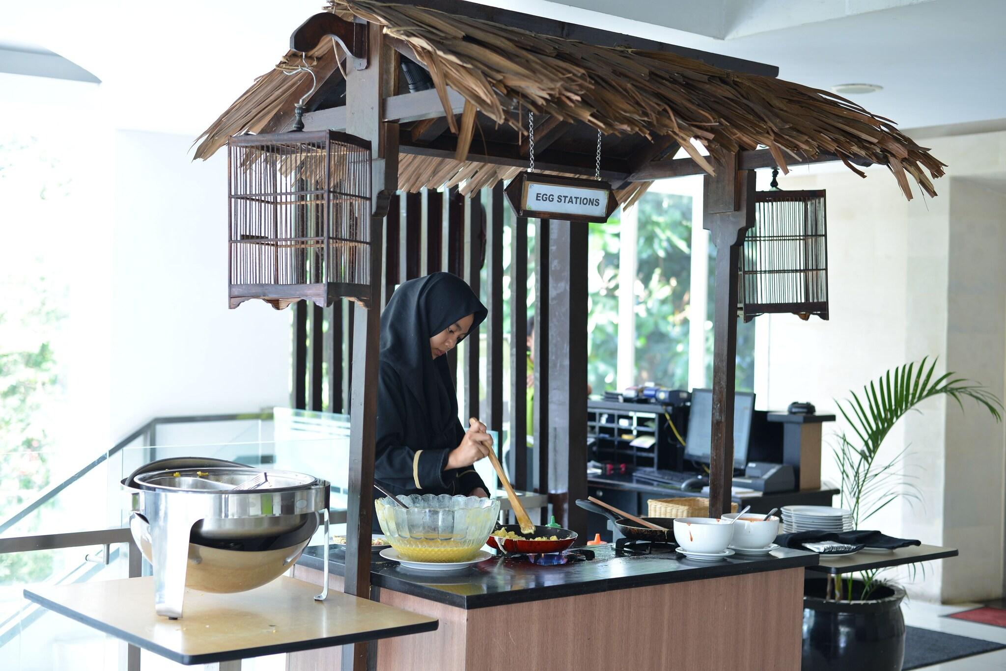 WHIZ PRIME HOTEL PAJAJARAN BOGOR 8/34