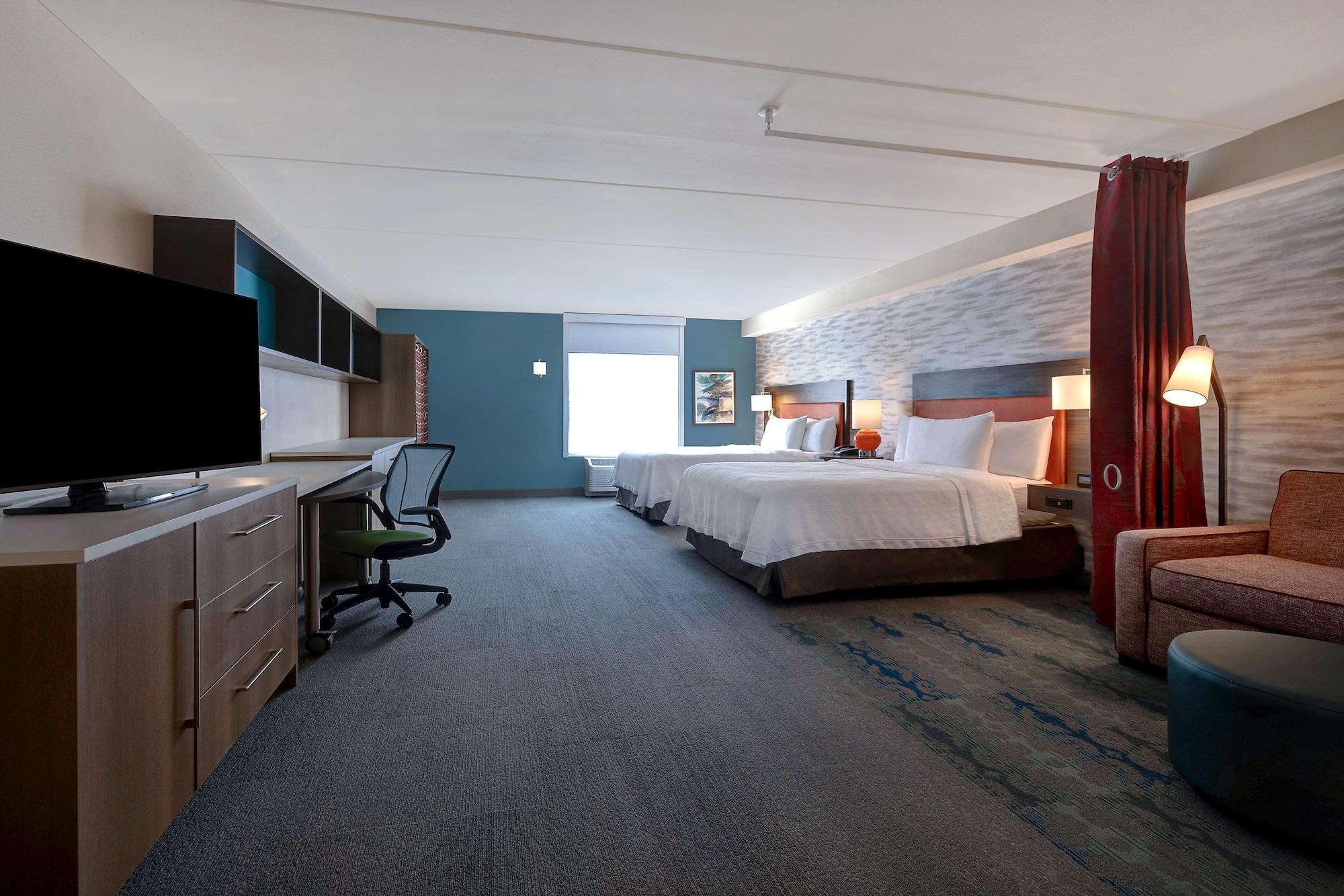 Studio, Multiple Beds, Bathtub, Accessible