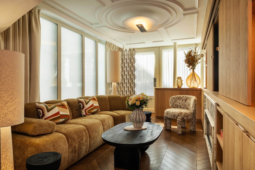 Hotel & Spa Royal Madeleine 51/77