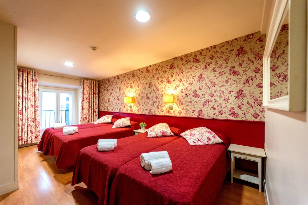 Matheu Hostal 49/52