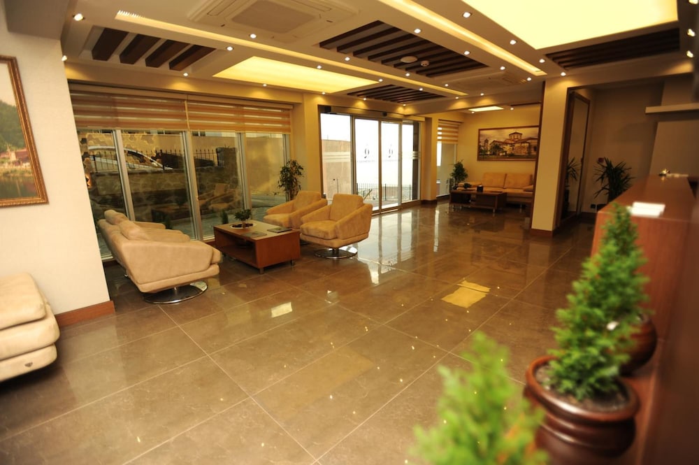 QAMAR PRESTIGE SUITES 10/49