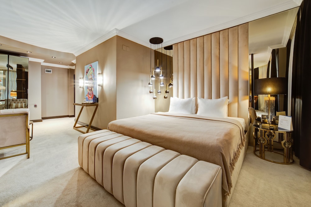 Sahil Marti Hotel 16/72