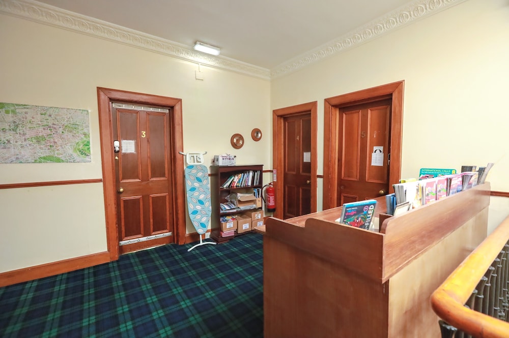 Airdenair Guest House 37/50