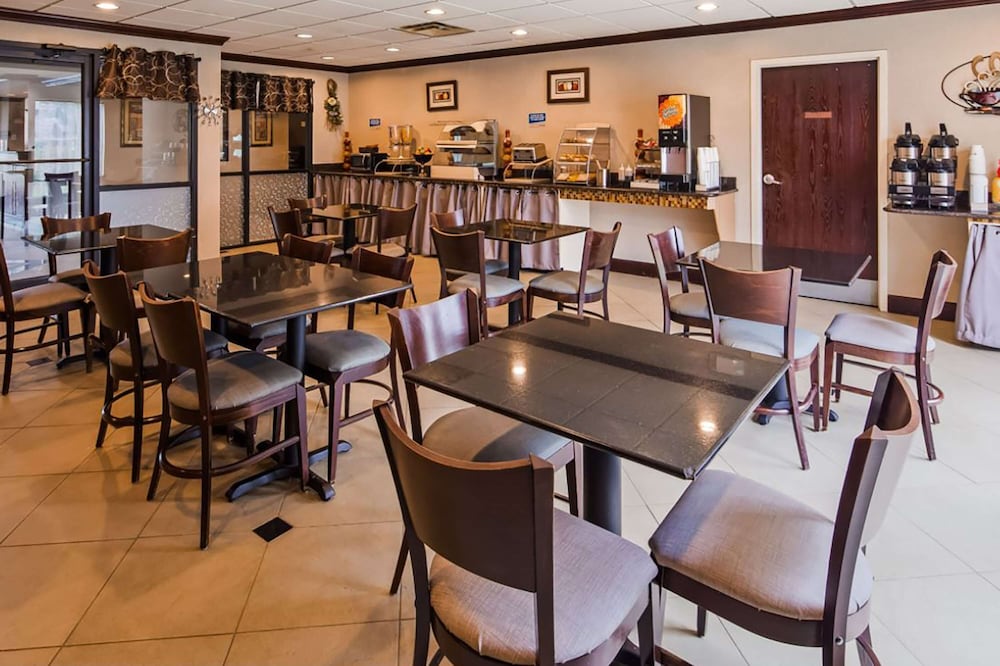 Baymont by Wyndham La Vergne 30/41