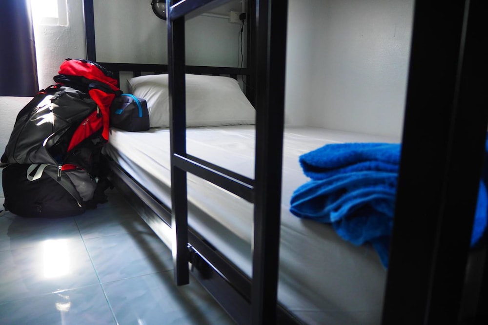 Wayla Hostel - Adults Only 15/22