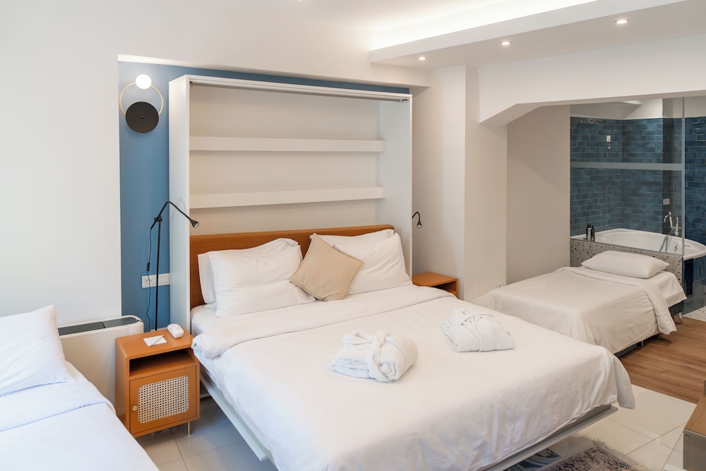 BAHAR, COMFORT, EXECUTIVE, KING BED