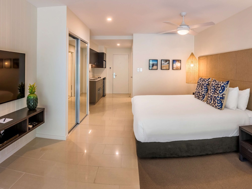 The Sebel Palm Cove 24/79