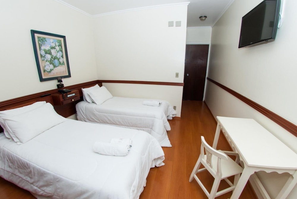 Hotel Marques 16/69