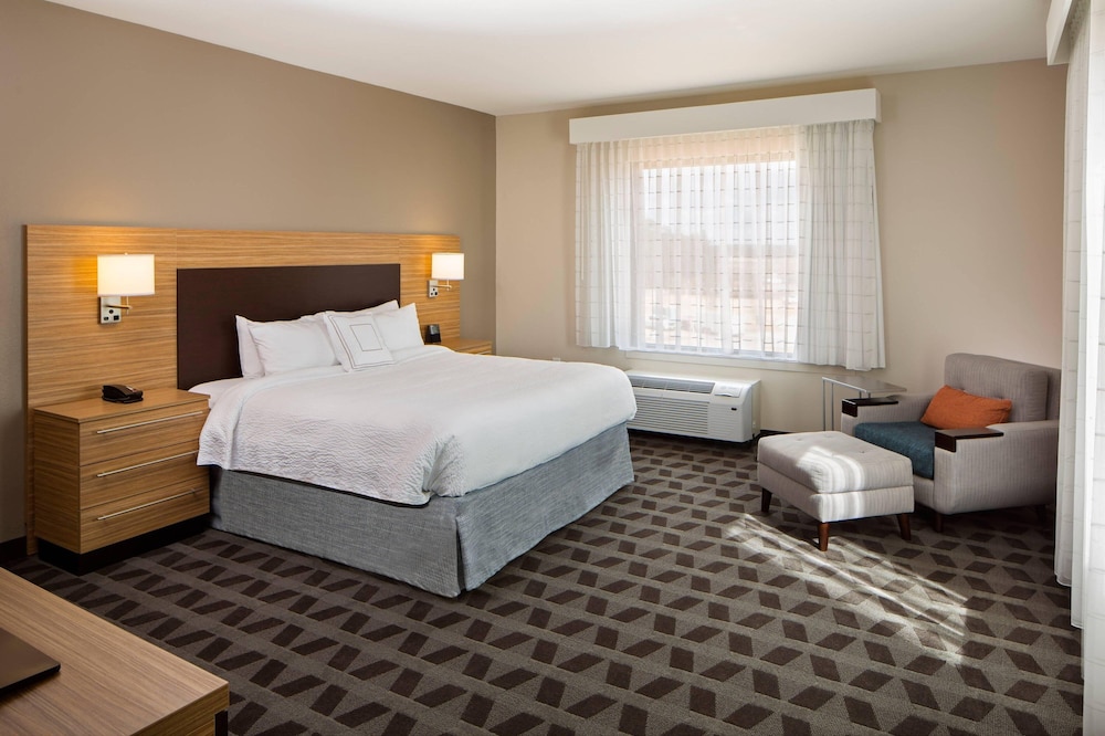 Towneplace Suites By Marriott Foley At Owa 11/24