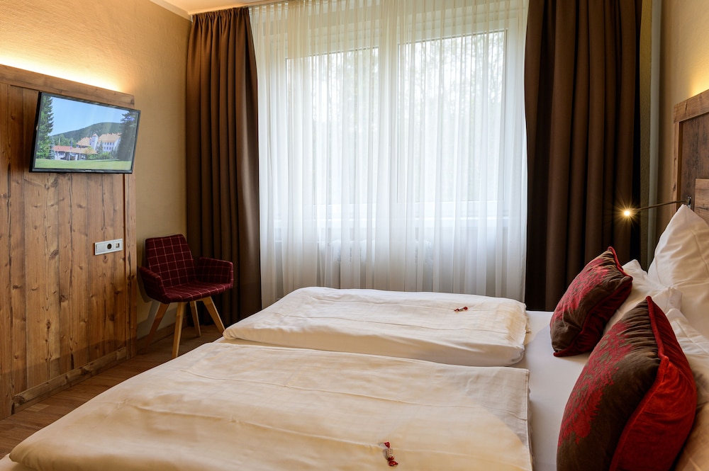 Waldhotel Berghof 8/46