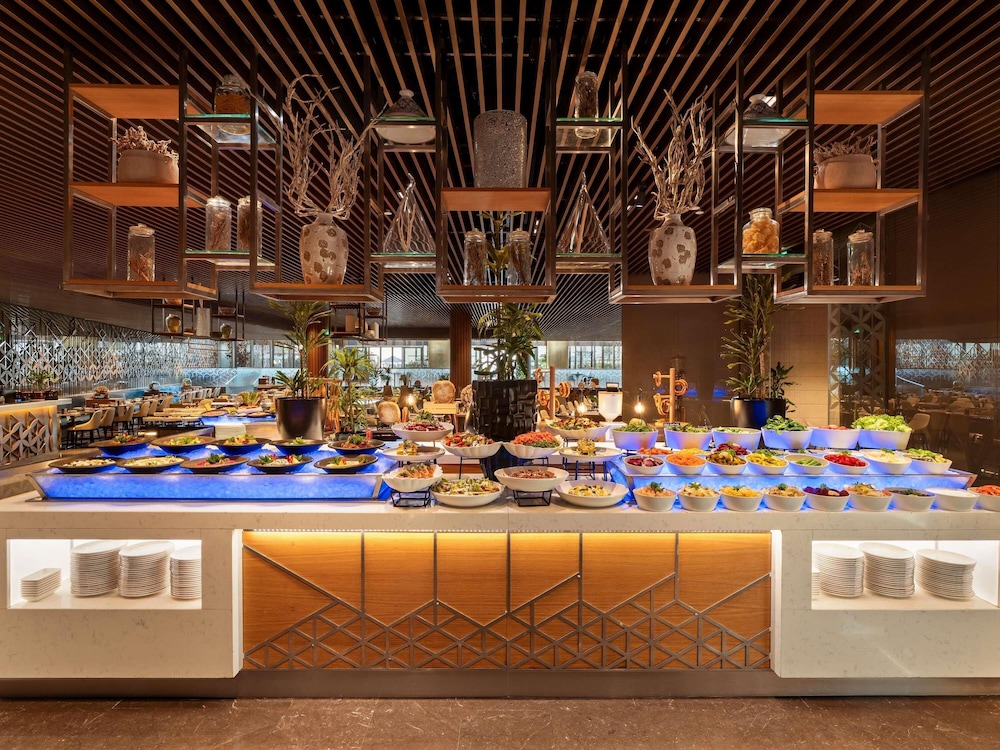 Rixos Premium Dubai 72/76