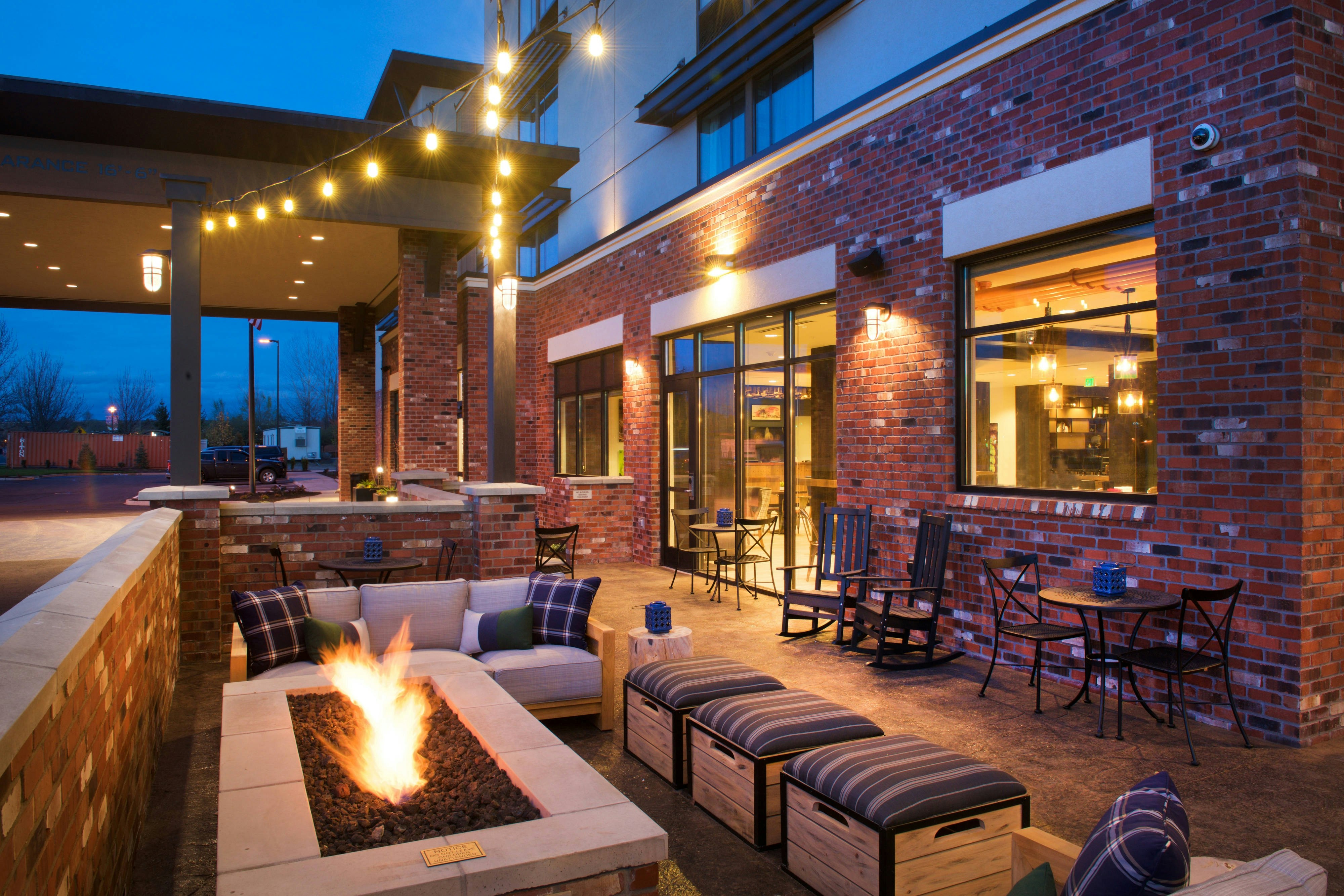 Springhill Suites Bend 13/15