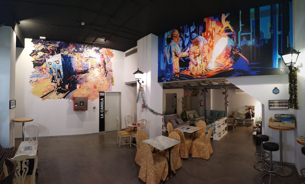 All Iron Hostel 36/50