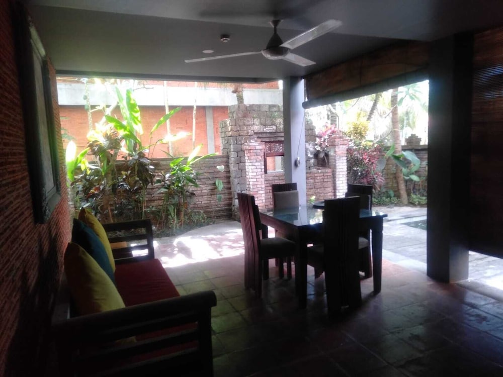Suarti Boutique Village 30/50