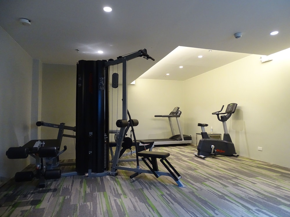 Sequoia Hotel Manila Bay 35/39