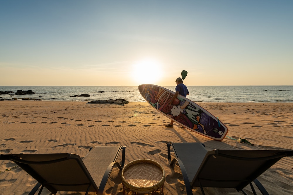Nirvana Beach Resort and Spa 35/50