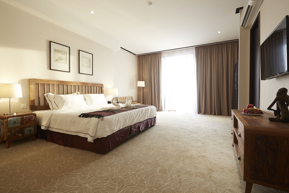 1825 Gallery Hotel 19/50