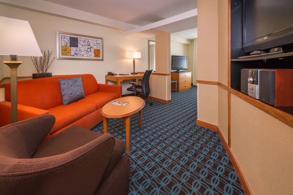 Fairfield Inn And Suites Wilson 19/28