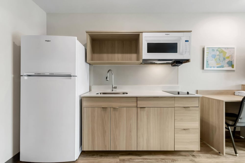 WoodSpring Suites Fort Walton Beach - Eglin AFB 45/60