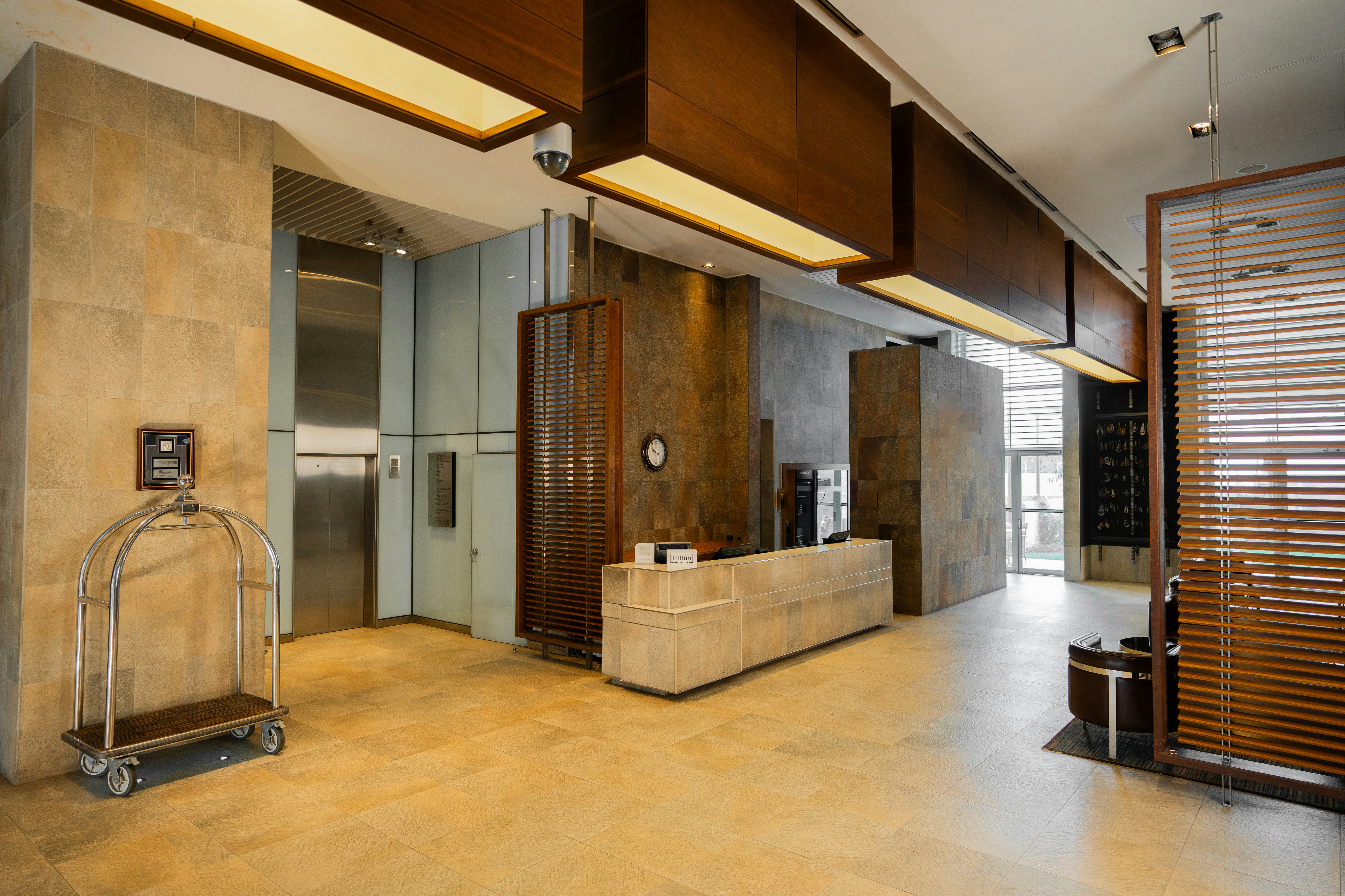 Hilton Garden Inn Santiago Airport 10/83
