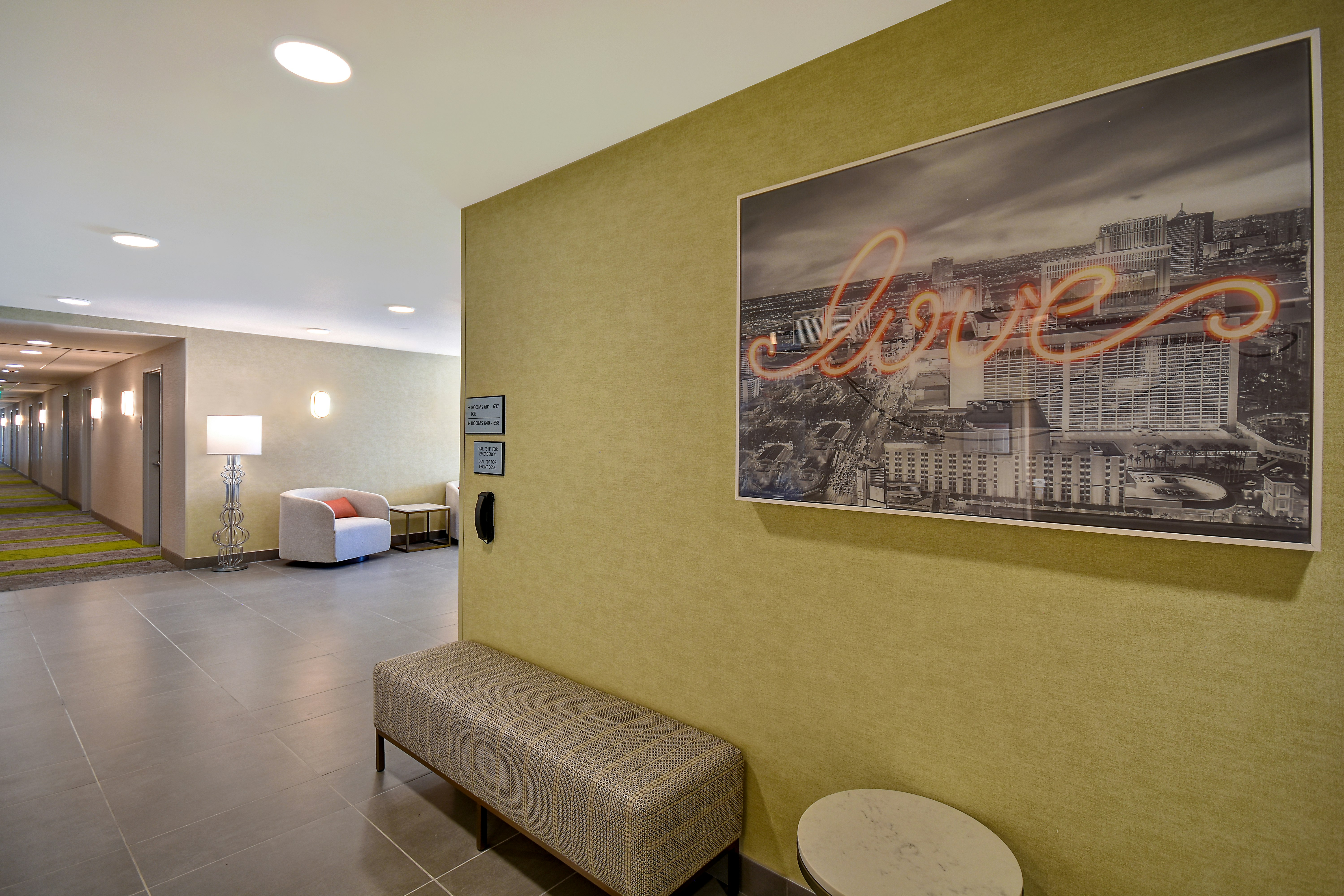 Hampton Inn and Suites Las Vegas Convention Center 12/47