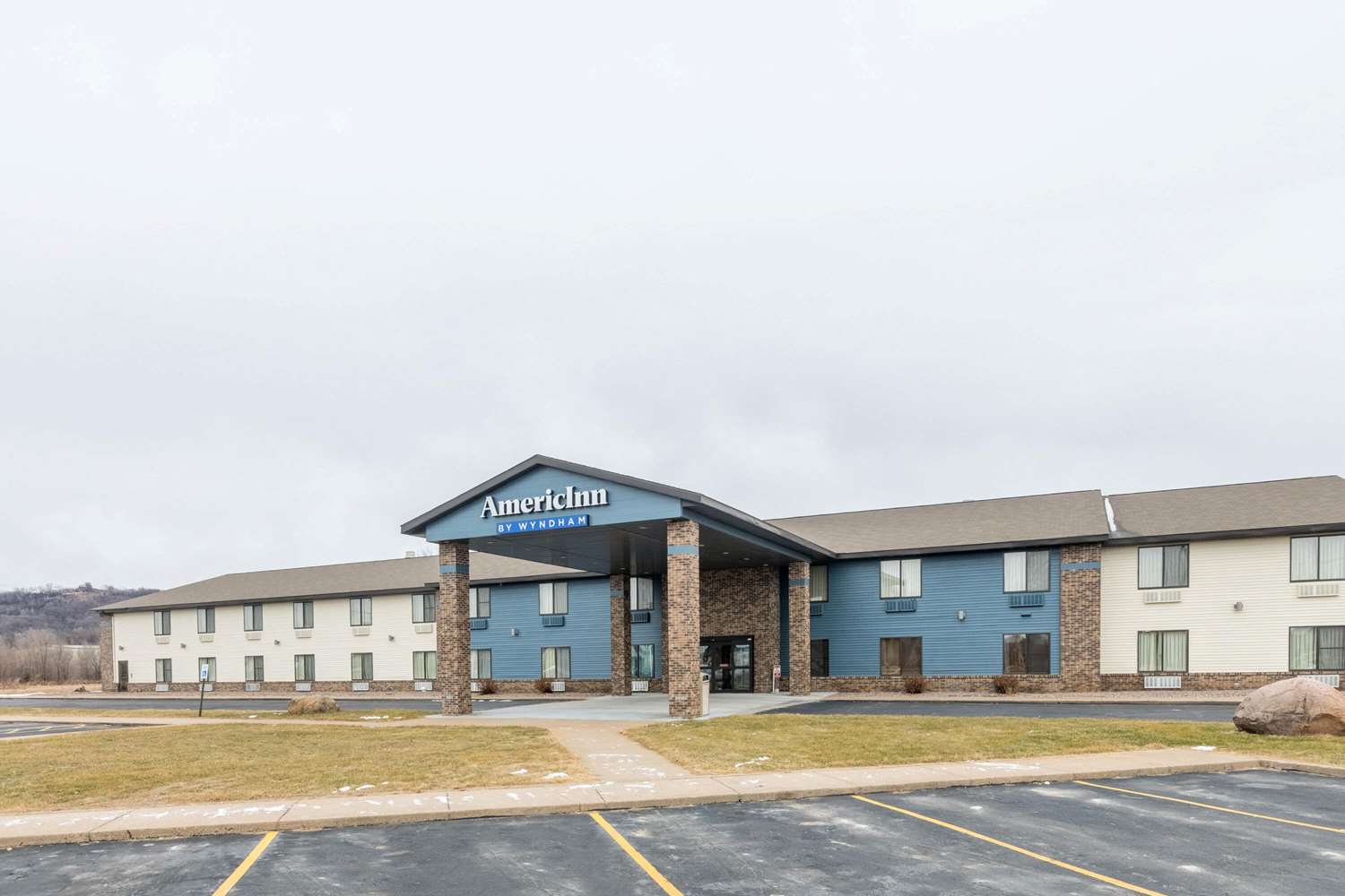 Americinn By Wyndham Prairie Du Chien 2/42