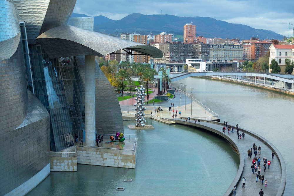 Radisson Collection Bilbao 70/74