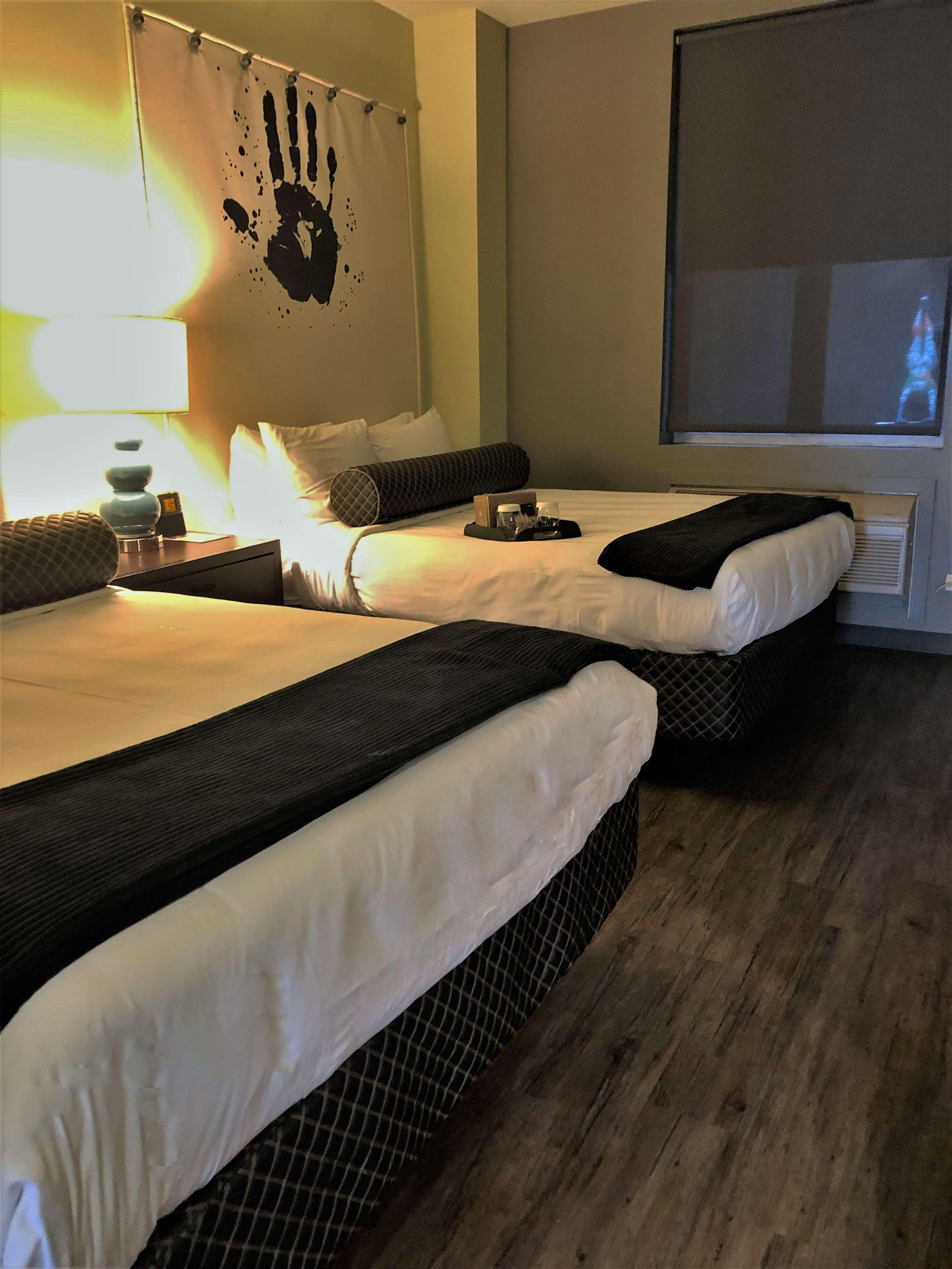 SUITE, 2 QUEEN BEDS