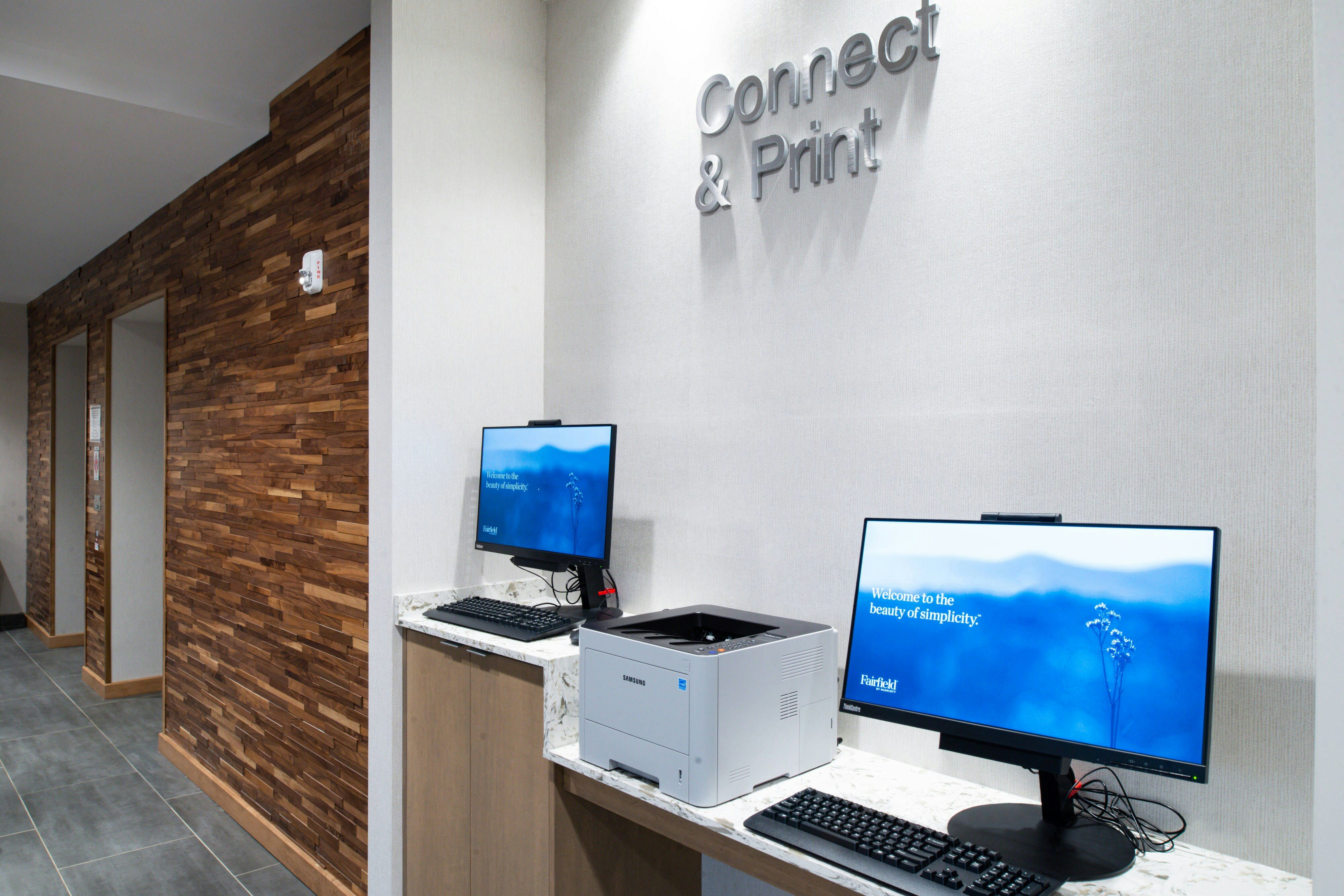 Fairfield Inn & Suites by Marriott Charlotte University Research Park 15/17