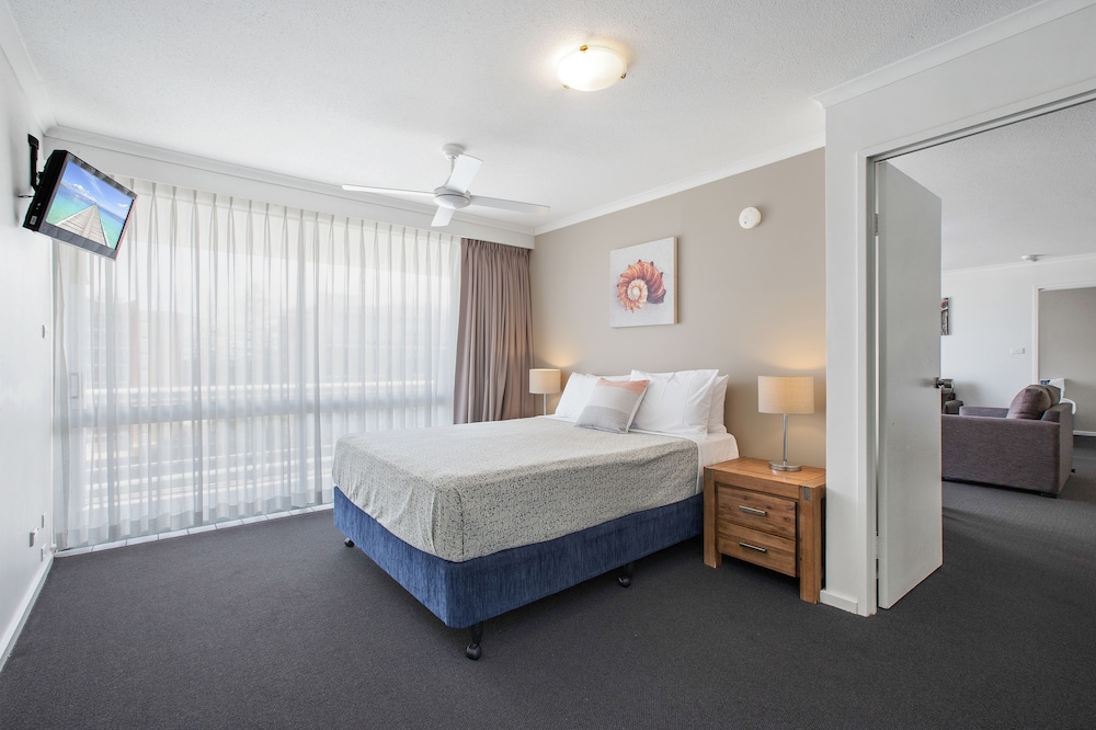 PORT PACIFIC RESORT 14/66