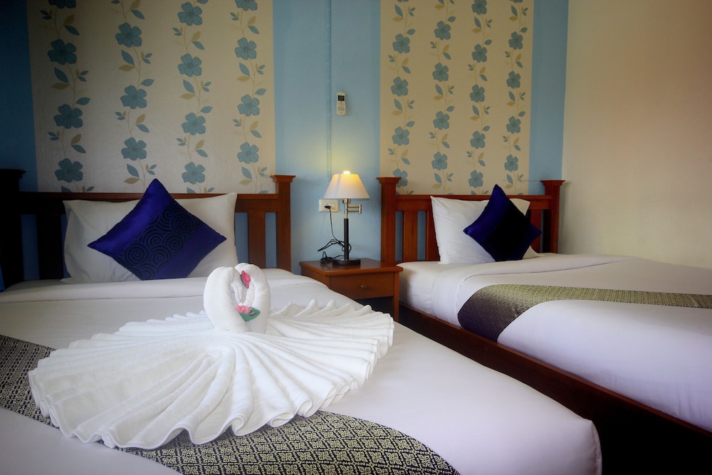 My Place At Surat Hotel 13/63