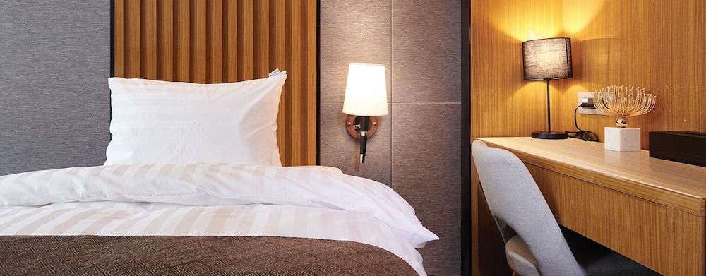 Traum Valley Hotel (ex. Jeongseon Grand Intoraon Hotel) 45/64