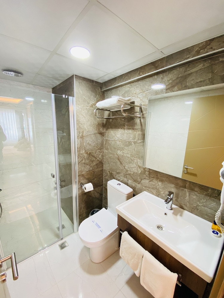 Hakcan Hotel 48/50