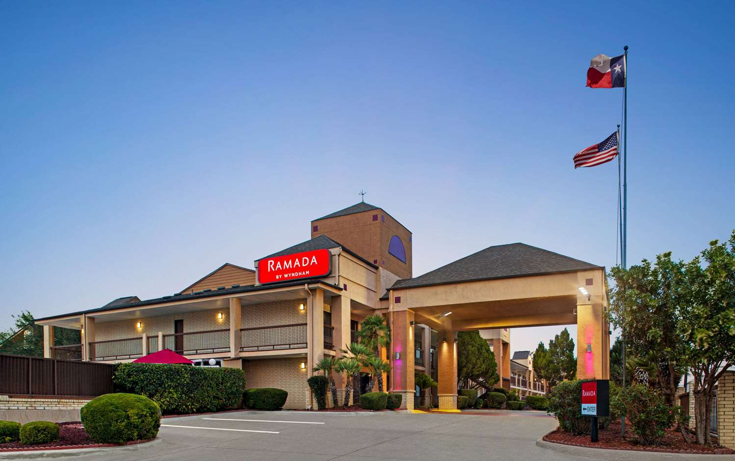 Ramada by Wyndham San Antonio Near SeaWorld/Lackland AFB 4/63