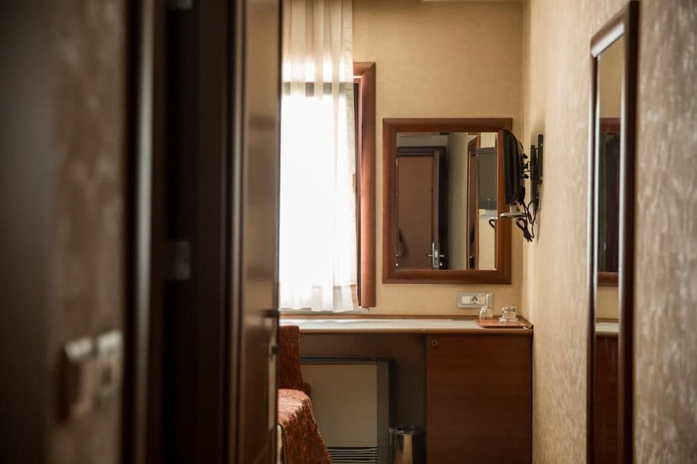 Hotel Yuksel 45/46