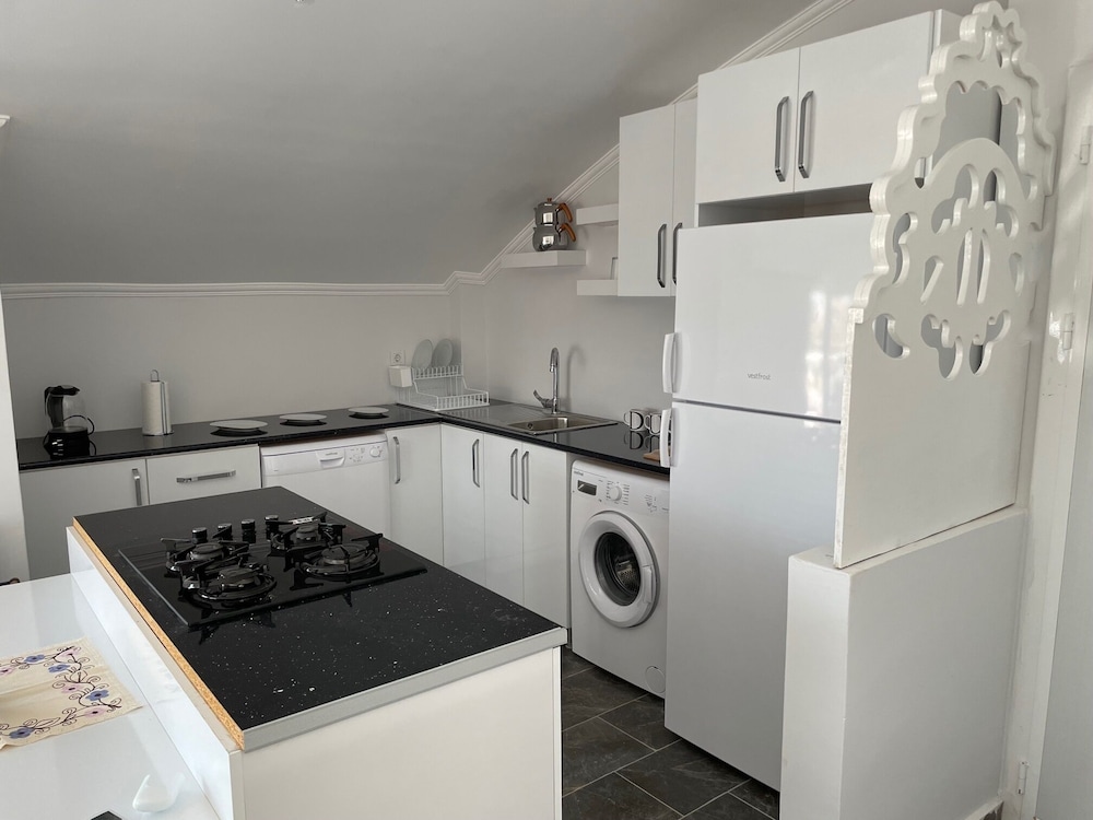 Belka Golf Residence 50/50