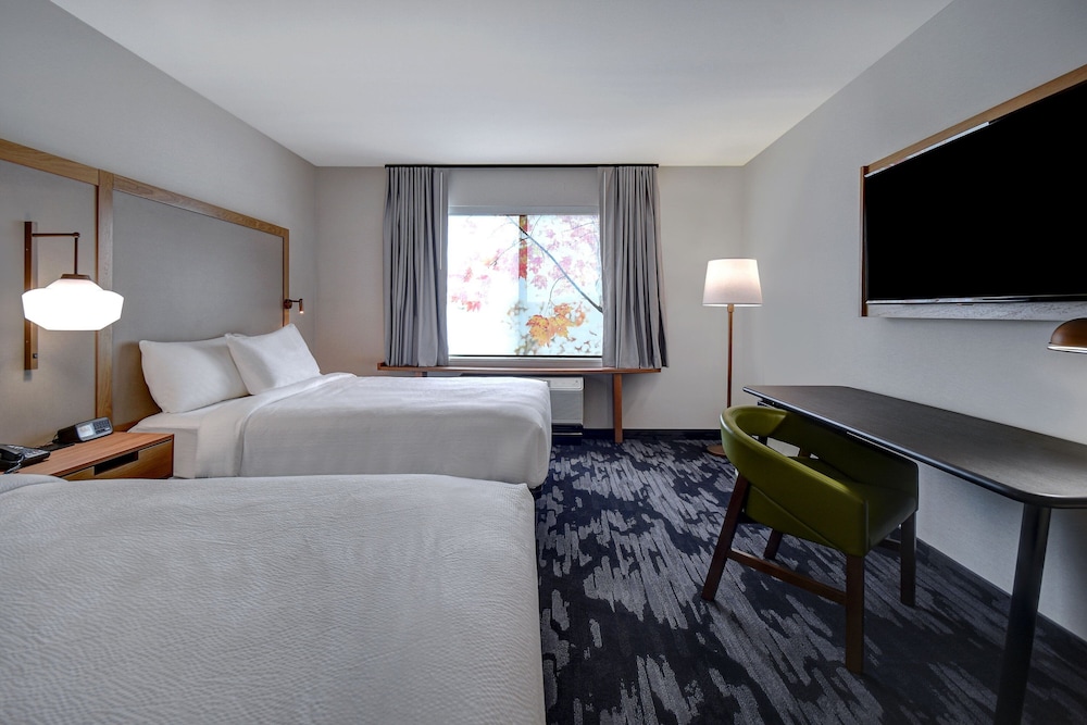 Fairfield Inn & Suites by Marriott Grand Rapids Wyoming 13/36