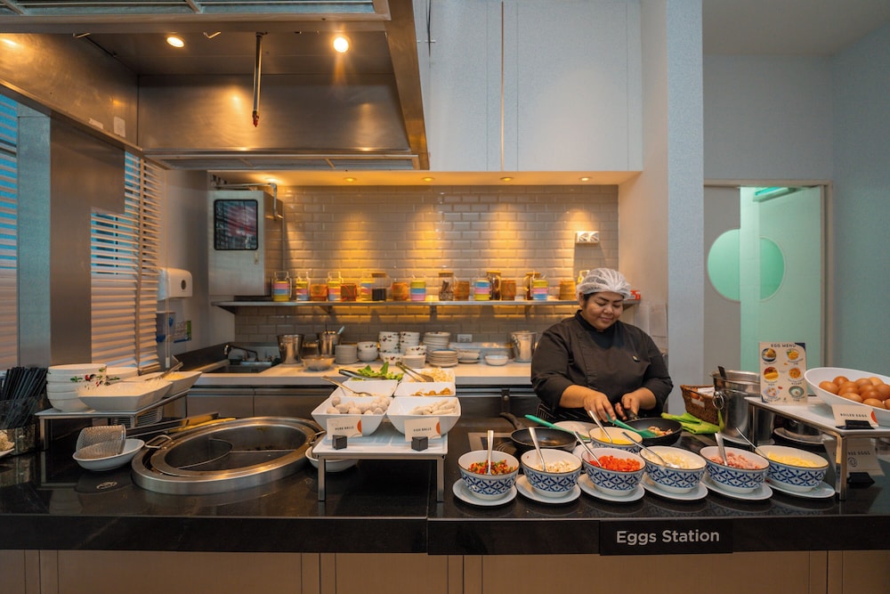 HYATT PLACE BANGKOK SUKHUMVIT 42/69