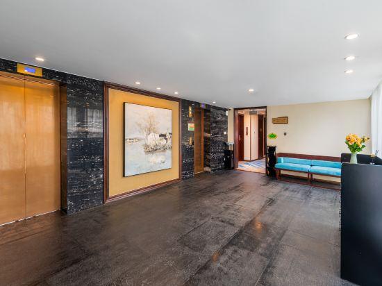 VIENNA HOTEL SUZHOU UNIVERSITY TOWN(FORMERLY Howard Johnson Wuzhong Busines) 7/25