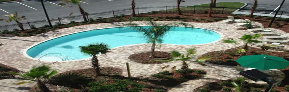 swimming pool spa