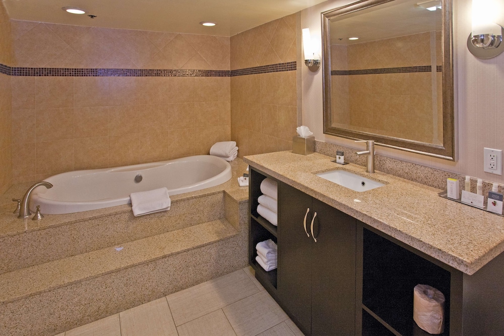 DoubleTree by Hilton Hotel Los Angeles Rosemead 12/42