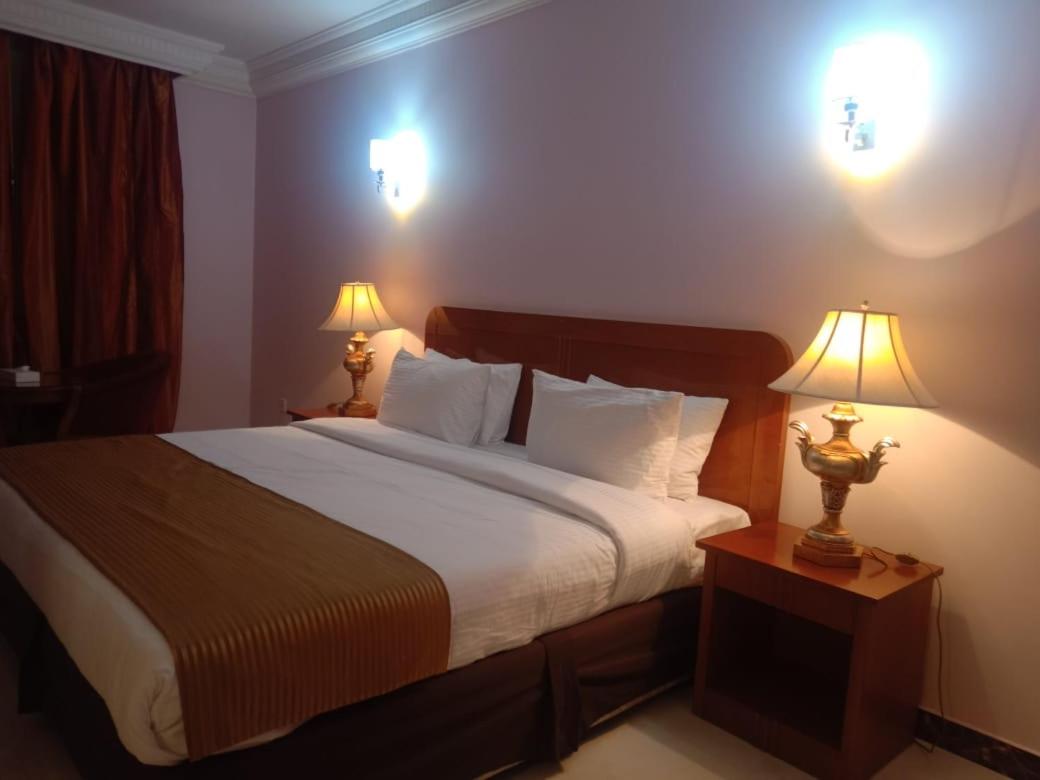 Al Massa Hotel Apartments 1 22/52