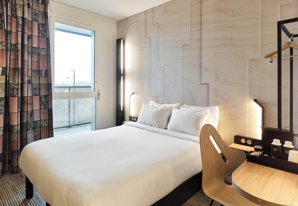 COMFORT, DOUBLE BED