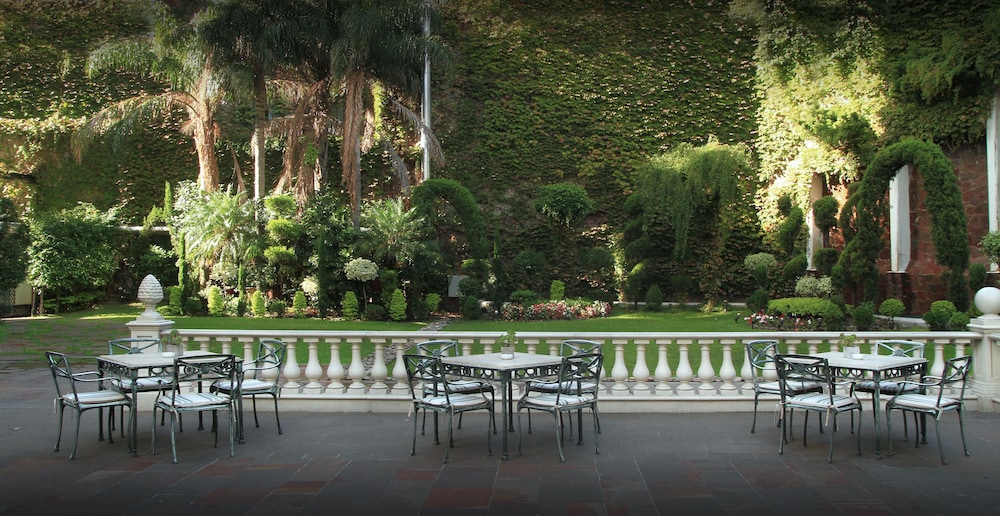 Hotel Emperador Buenos Aires 40/50