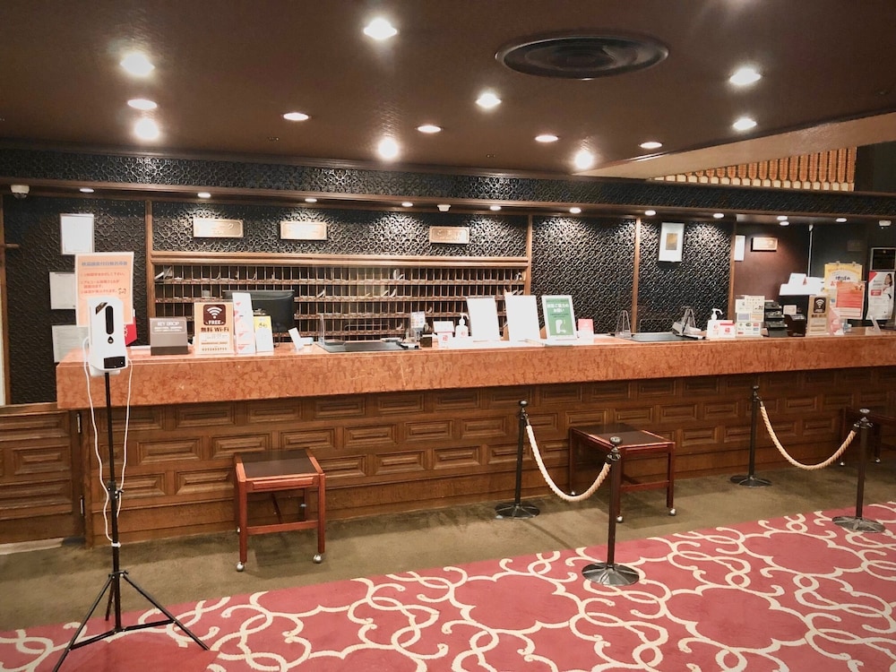 Bandai Silver Hotel 7/58