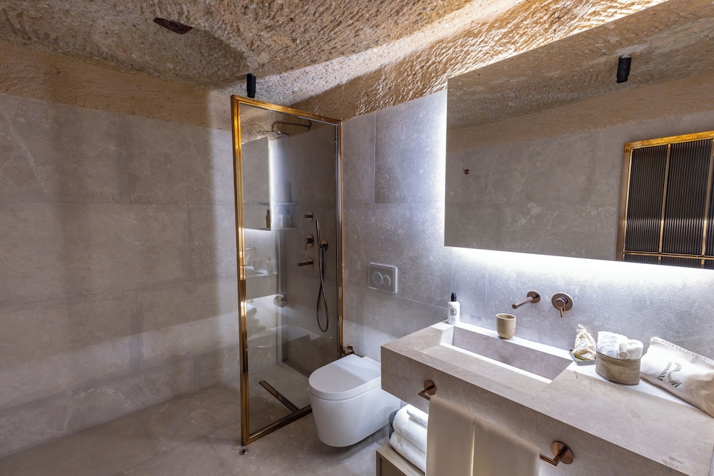 Alfina Cave Hotel 47/50
