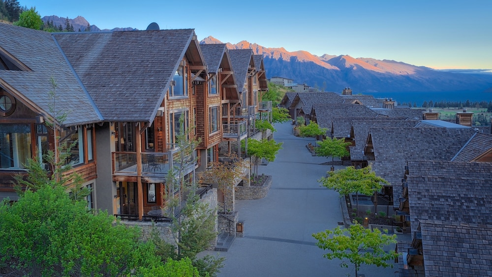 Commonage Villas 4/32