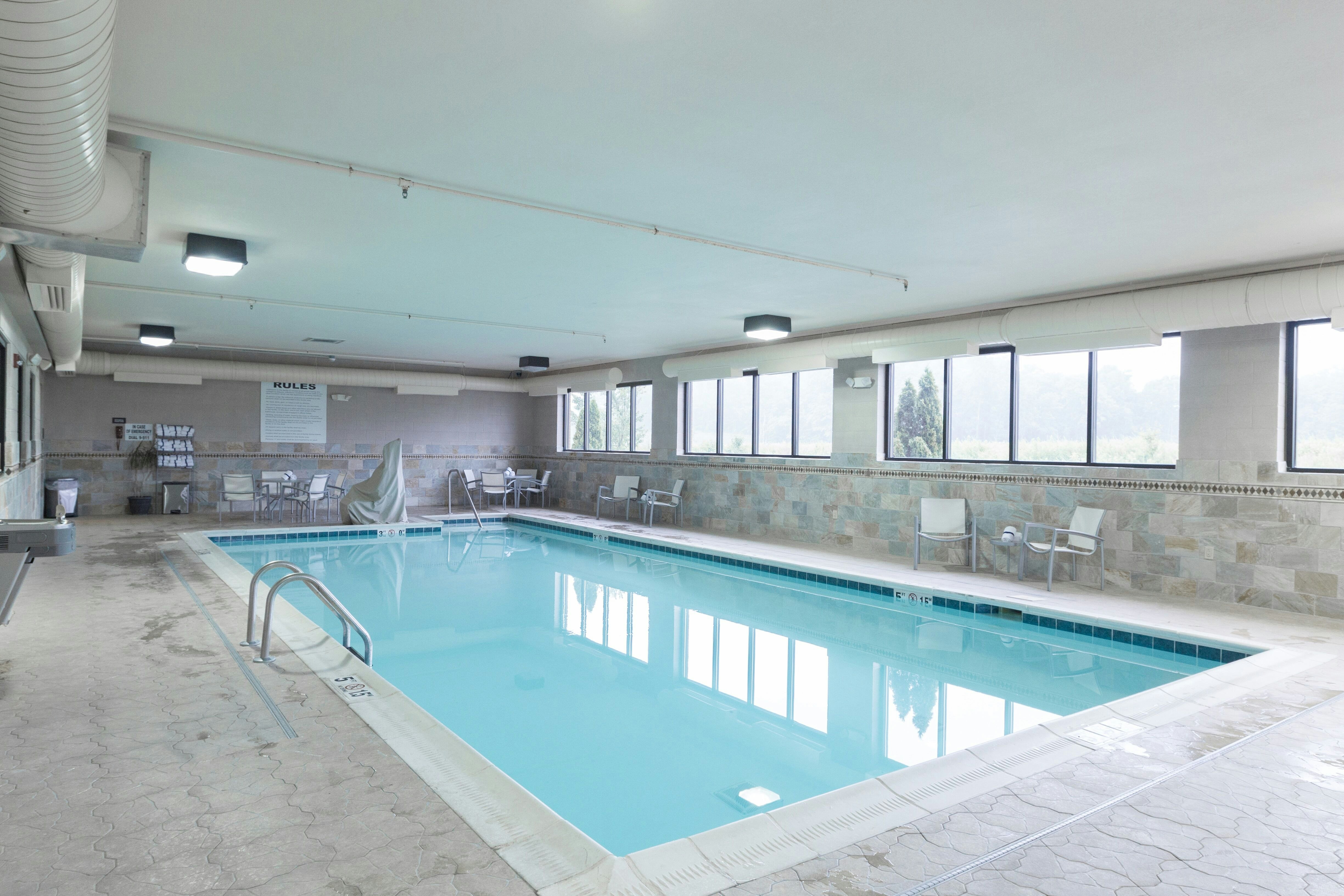 Hampton Inn & Suites Radcliff Fort Knox 24/58